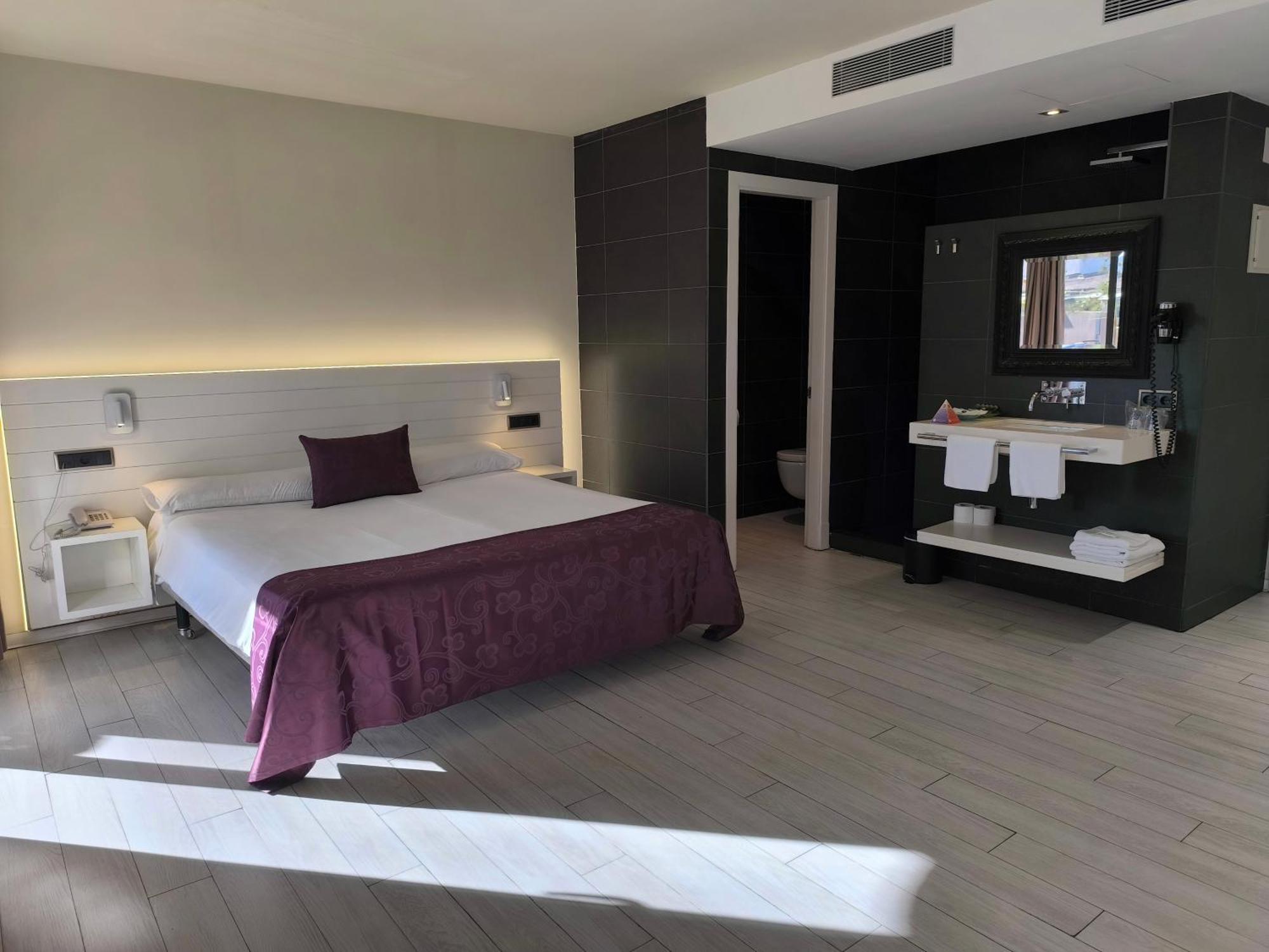 Hotel Spa La Terrassa Platja d'Aro Esterno foto